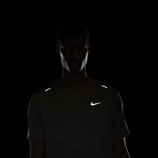 Nike Dri-FIT Rise 365 T-Shirt - Smoke Grey/Heather/Reflective Silver