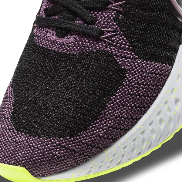 Nike React Infinity Run Flyknit 2 - Violet Dust/Elemental Pink/Black/Cyber