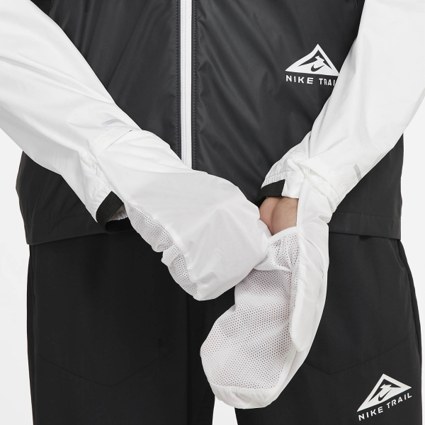 Nike Windrunner Trail Jacket - Black/Dark Smoke Grey/White