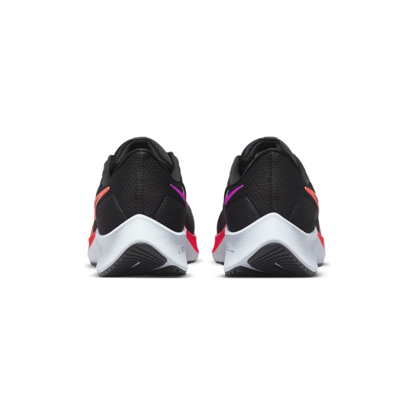 Nike Air Zoom Pegasus 38 - Black/Flash Crimson/OFF Noir