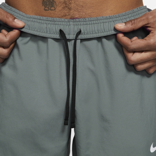 Nike Dri-FIT Challenger Woven Pants - Smoke Grey/Reflective Silver