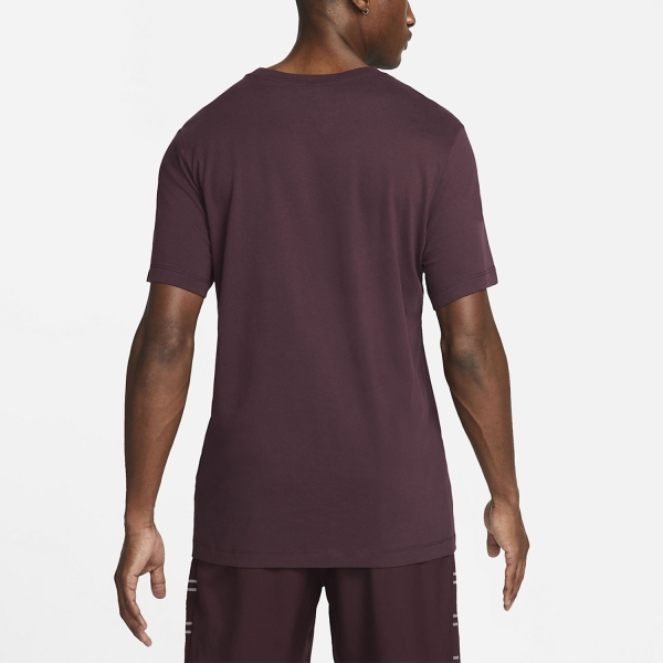 maroon dri fit