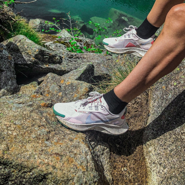 Nike Pegasus Trail 3 - Light Soft Pink/Aluminum/Magic Ember