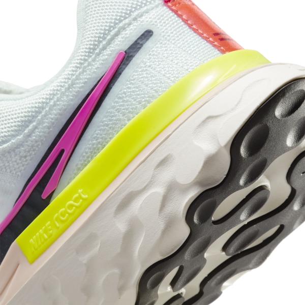 Nike React Infinity Run Flyknit 2 - White/Black/Sail Pink/Blast