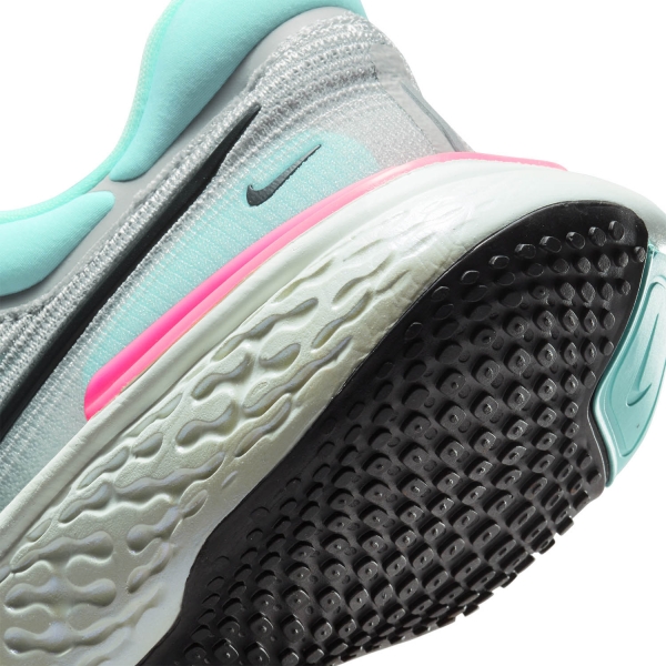 Nike Zoomx Invincible Run Flyknit - Grey Fog/Black/Dynamic Turquoise/Hyper Pink