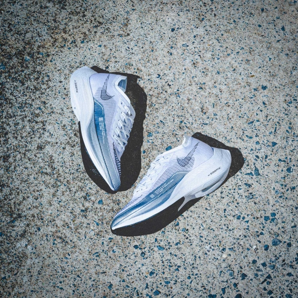 Nike ZoomX Vaporfly Next% 2 - White/Black/Metallic Silver