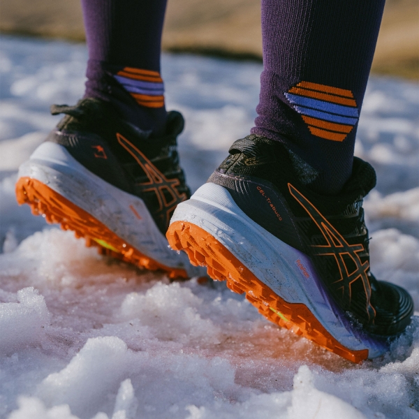 Asics Gel Trabuco 10 - Black/Nova Orange