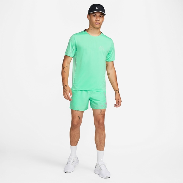 Nike Run Division Rise 365 T-Shirt - Green Glow/Reflective Silver