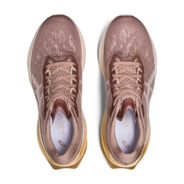 Asics Novablast 3 - Fawn/Mineral Beige
