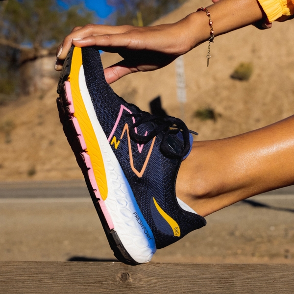 New Balance Fresh Foam X 880v12 - Eclipse/Vibrant Apricot/Vibrant Pink