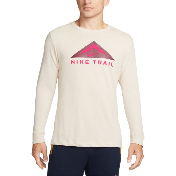 CamisaRunning Hombre Nike Trail DriFIT Logo Camisa  Sanddrift DV9381126