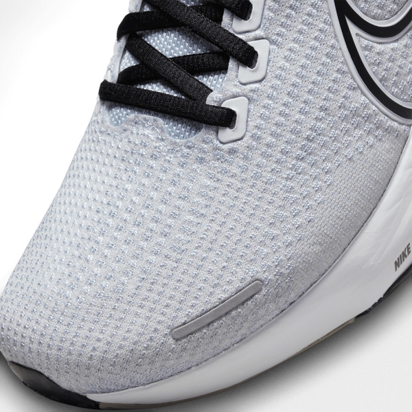 Nike ZoomX Invincible Run Flyknit 2 - White/Black/It Smoke Grey/Hyper Pink