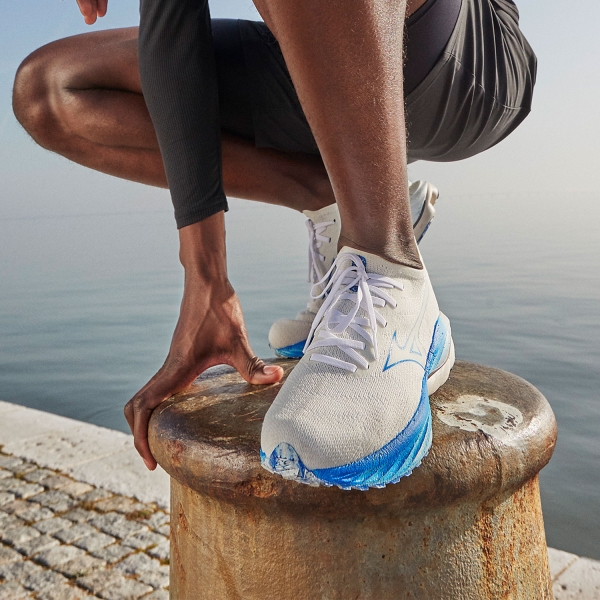 Mizuno Wave Neo Wind - Undyed White/Peace Blue