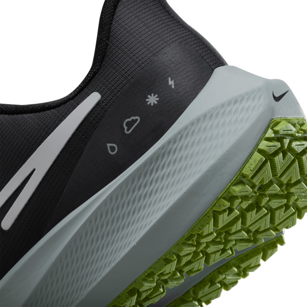 Nike Air Zoom Pegasus 39 Shield - Black/White/Dark Smoke Grey/Volt