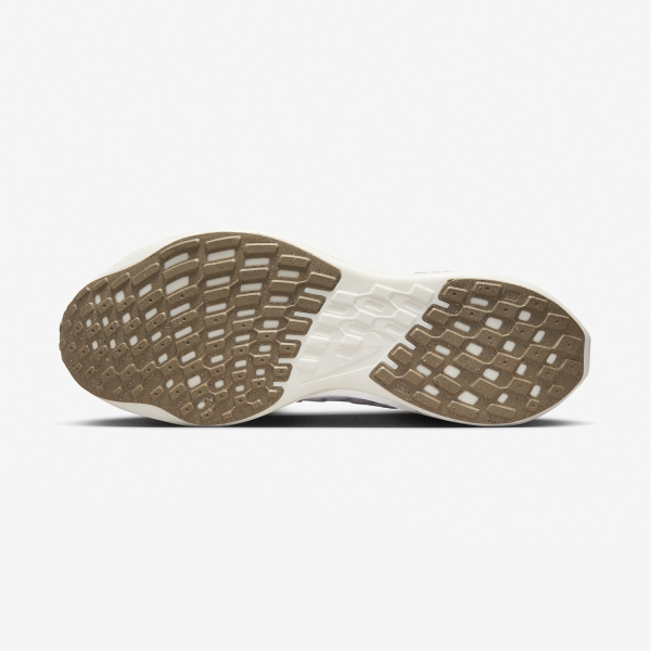 Adidas ultra boost 19 vs nike sales pegasus 35 turbo