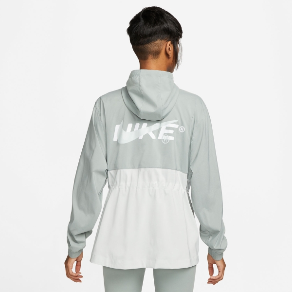 Light grey sales nike jacket