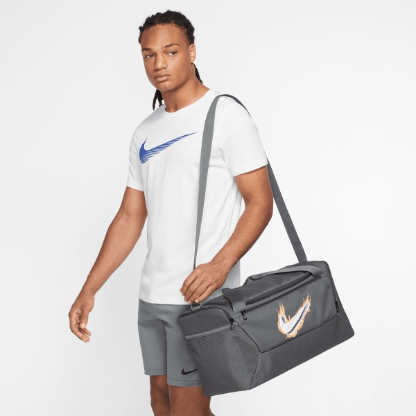 Nike Brasilia Vintage Borsone Mini - Iron Grey/University Red