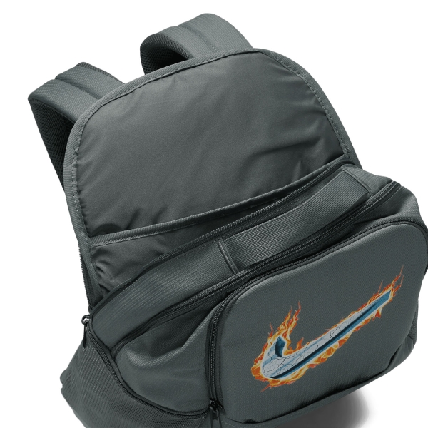 Nike Brasilia Vintage Mochila Media - Iron Grey/University Red