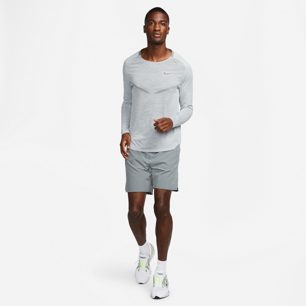 Nike Challenger 2 in 1 7in Shorts - Smoke Grey/Dark Smoke Grey/Reflective Silver