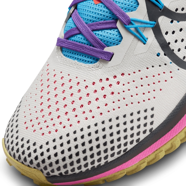 Nike React Pegasus Trail 4 - Light Orewood Brown/Dark Smoke Grey