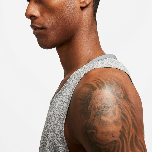 Nike Dri-FIT Rise 365 Tank - Smoke Grey/Heather/Reflective Silver