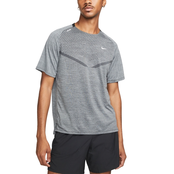 Men's Running T-Shirt Nike DriFIT ADV Techknit Ultra TShirt  Black/Smoke Grey/Reflective Silver DM4753010