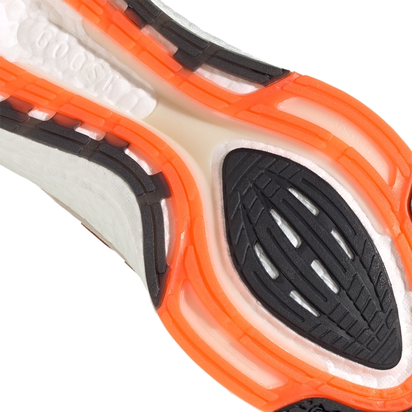 adidas Ultraboost 22 - Aluminium/Impact Orange/Core Black