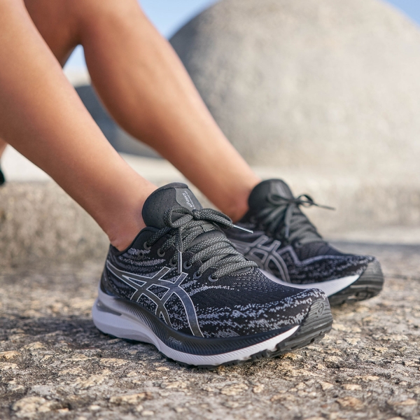 Asics Gel Kayano 29 - Black/White