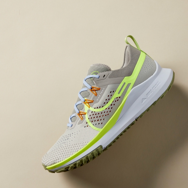 Nike React Pegasus Trail 4 - Light Iron Ore/Volt/Cobblestone