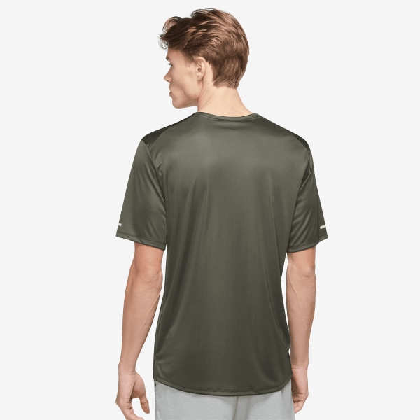 Nike Run Division Camiseta - Cargo Khaki/Reflective Silver