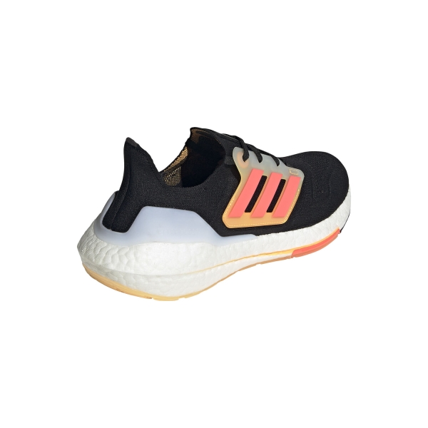adidas Ultraboost 22 - Core Black/Turbo Flash Orange