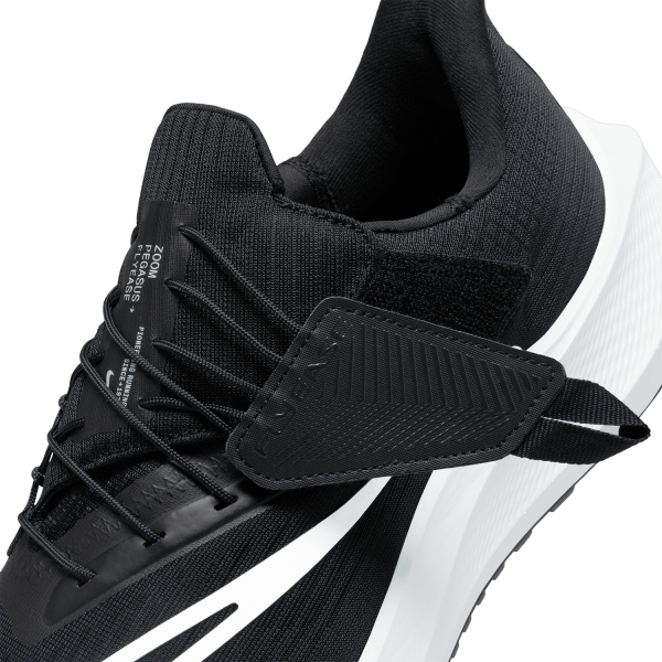 Nike Air Zoom Pegasus 39 Flyease - Black/White/Dark Smoke Grey