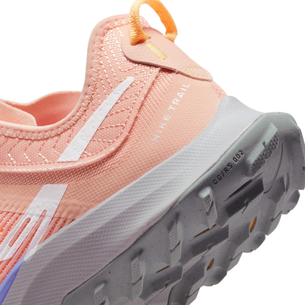 Nike Air Zoom Terra Kiger 8 - Arctic Orange/White/Melon Tint