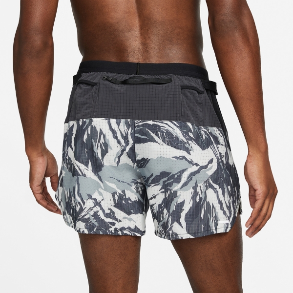 Nike Dri-FIT Flex Stride 5in Shorts - Black/Dark Smoke Grey/White
