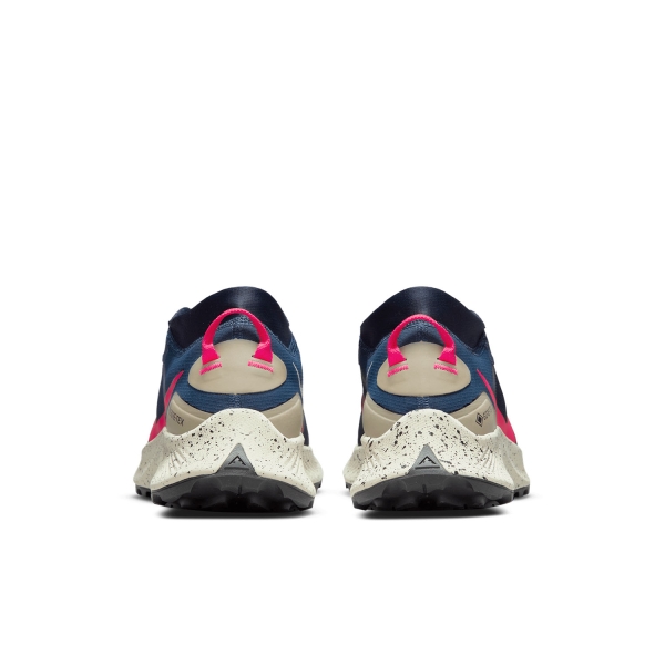 Nike Pegasus Trail 3 GTX - Obsidian/Siren Red/Matte Olive