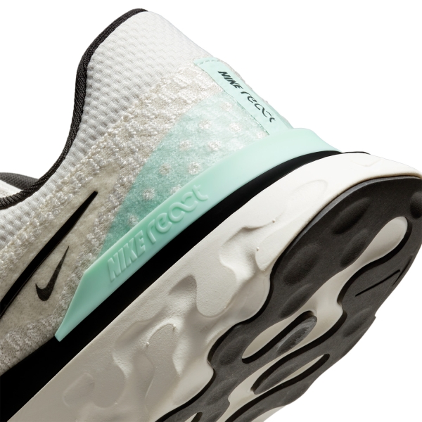 nike phantom react flyknit 3