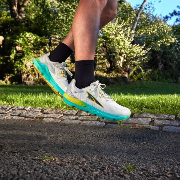 Altra Provision 7 - Gray/Yellow
