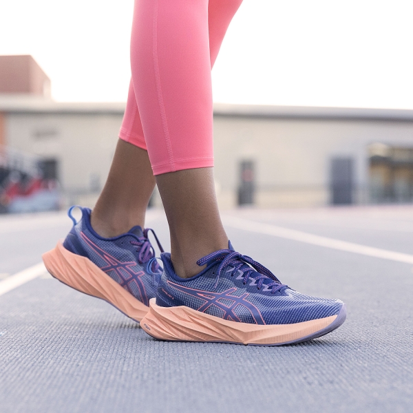 Asics Novablast 3 L.E. - Indigo Blue/Papaya