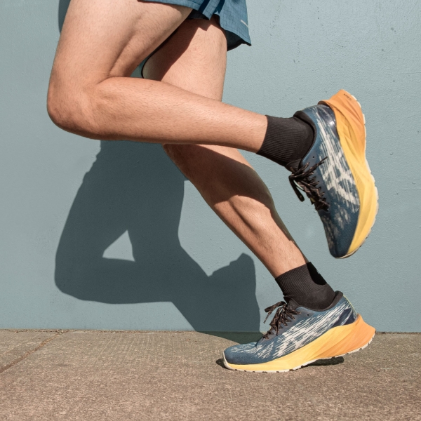 Asics Novablast 3 TR - Nature Beathing/Golden Yellow