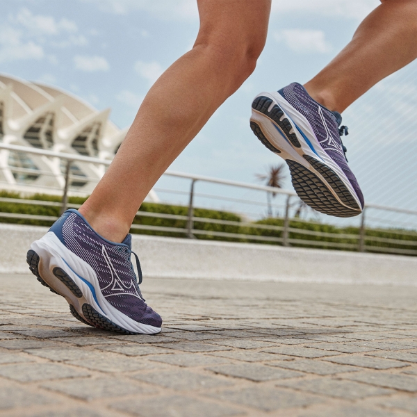 Mizuno Wave Rider 26 - Winsteria/White/China Blue