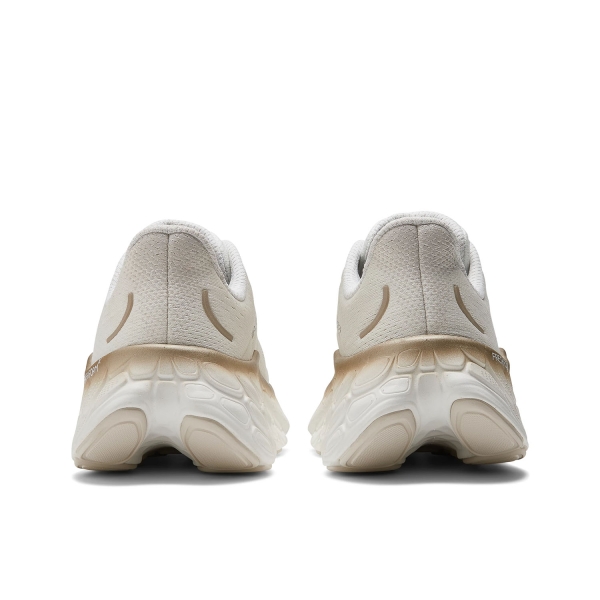 New Balance Fresh Foam X More v4 - White