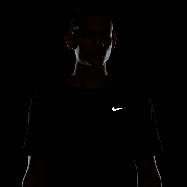 Nike Dri-FIT UV Run Division Miler Camiseta - Black/Reflective Silver