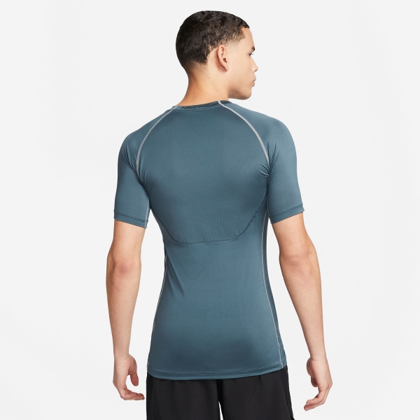 Nike Pro Logo Camiseta - Faded Spruce/Mica Green