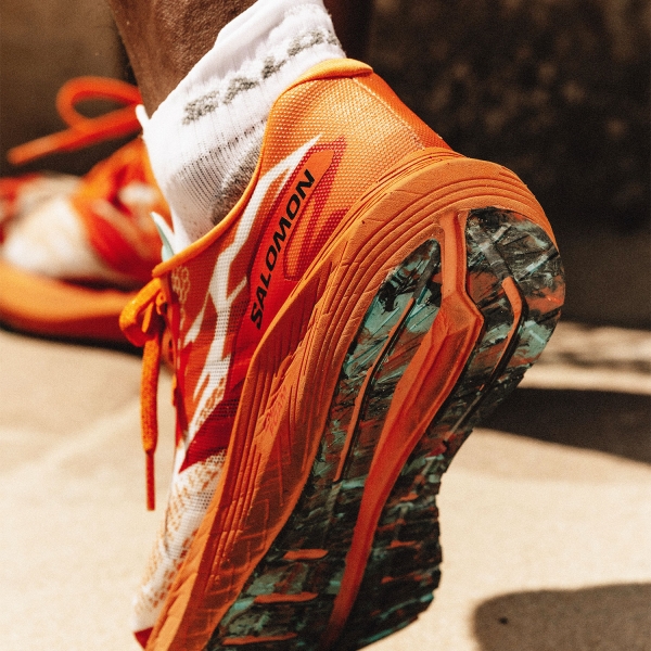 Salomon Aero Volt - Turmeric/Fiery Red/Blue Radiance