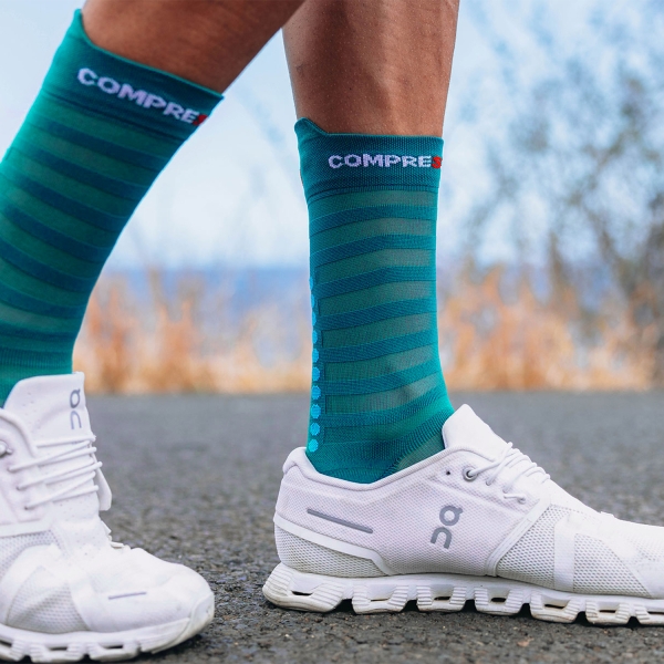 Compressport Pro Racing V4.0 Ultralight Socks - Shaded Spruce/Hawaiian Ocean