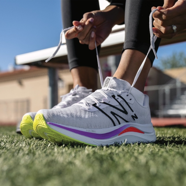 New Balance Fuelcell Propel v4 - Libra