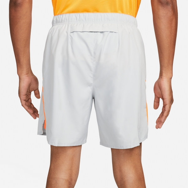 Nike Dri-FIT Challenger 7in Shorts - Light Smoke Grey/Summit White
