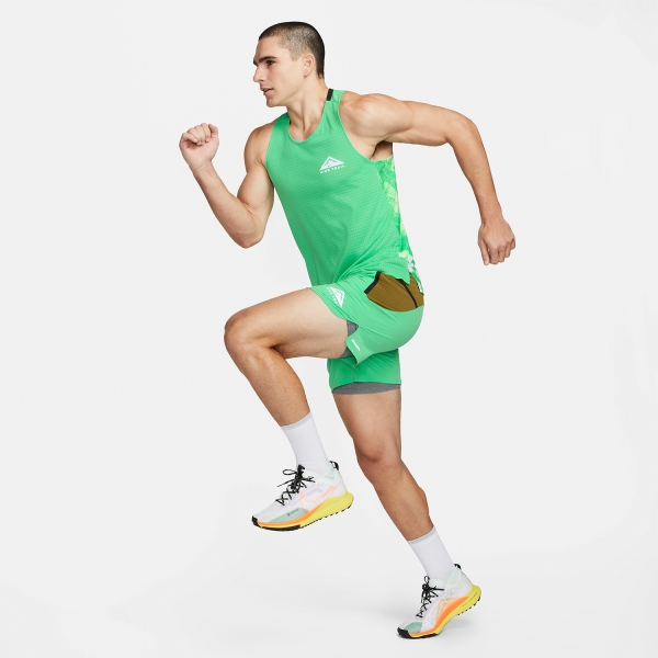 Nike Trail Solar Chase Top - Spring Green/White