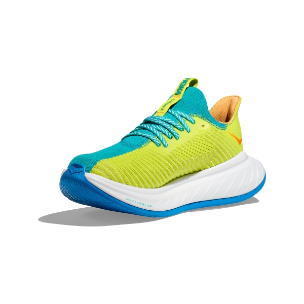 Hoka One One Carbon X 3 en promoción