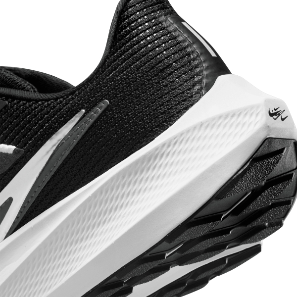 Nike Air Zoom Pegasus 40 Premium - Black/Multi Color/White/Bright Mandarin